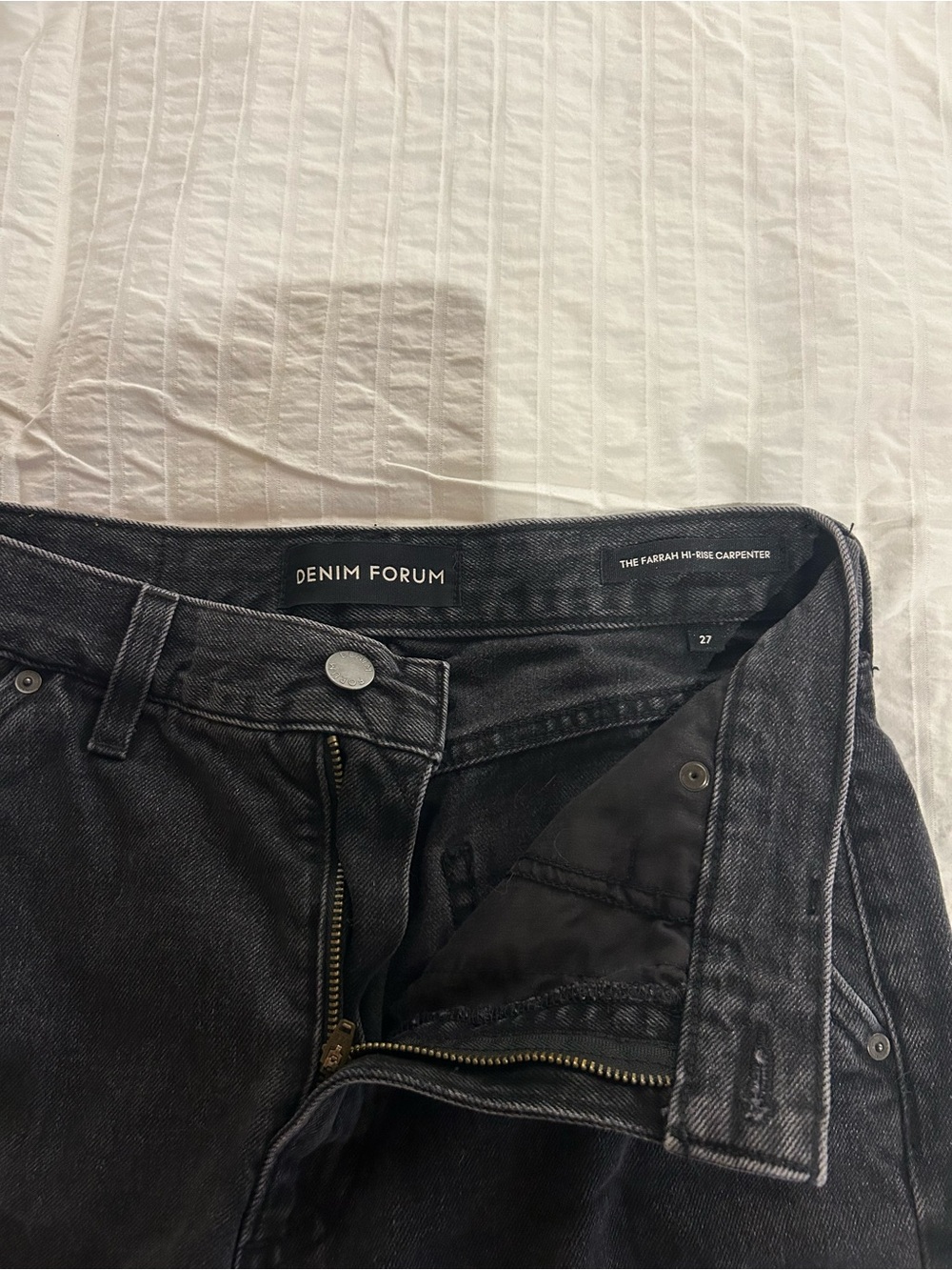 Aritzia denim forum jeans size 27